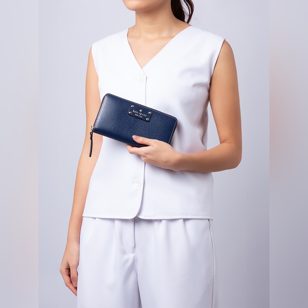 Kate Spade Neda Wellesley Pebbled Leather Zip Around Wallet - Holiday Blue -EUC